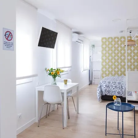 Cozy Living Madrid Appartement Buitenkant foto